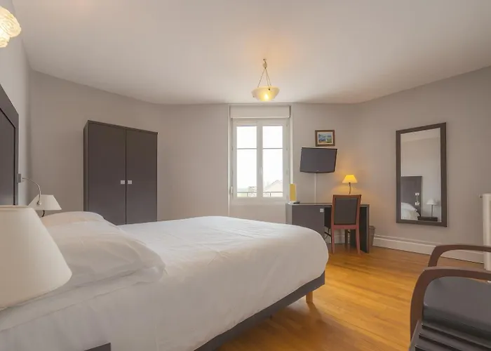 Hotel De L'europe 3*