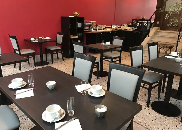 De L'europe Hotel 3*